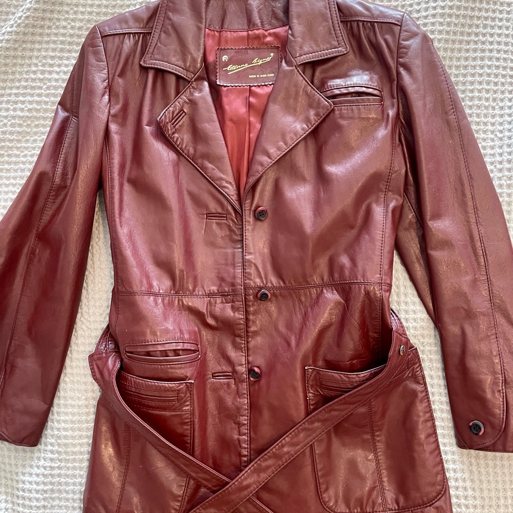 ETIENNE AIGNER - Vintage Leather Burgandy Trench